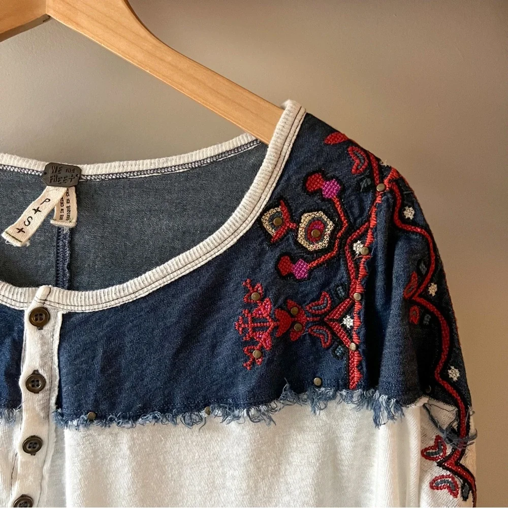 We The Free embroidered henley boho western loose blouse - Picture 3 of 7